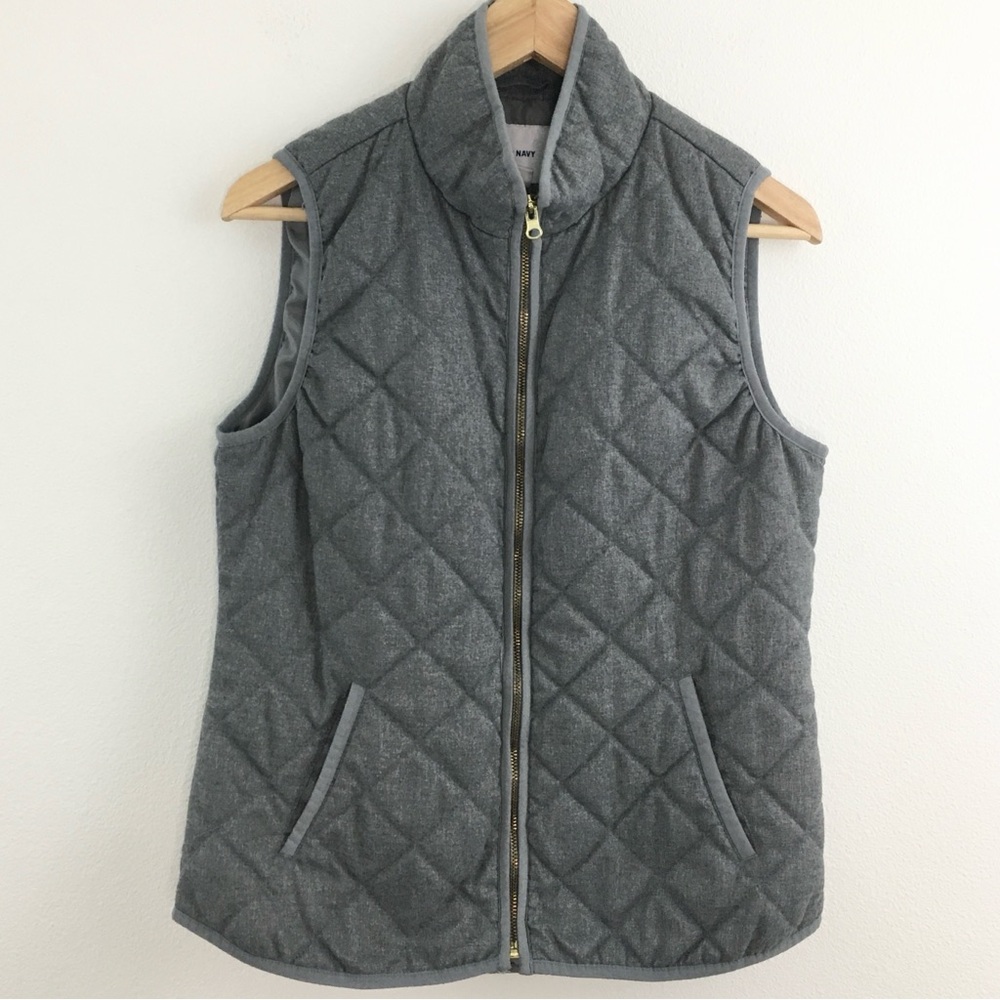 Old Navy | Quilted Gray Zipper Vest